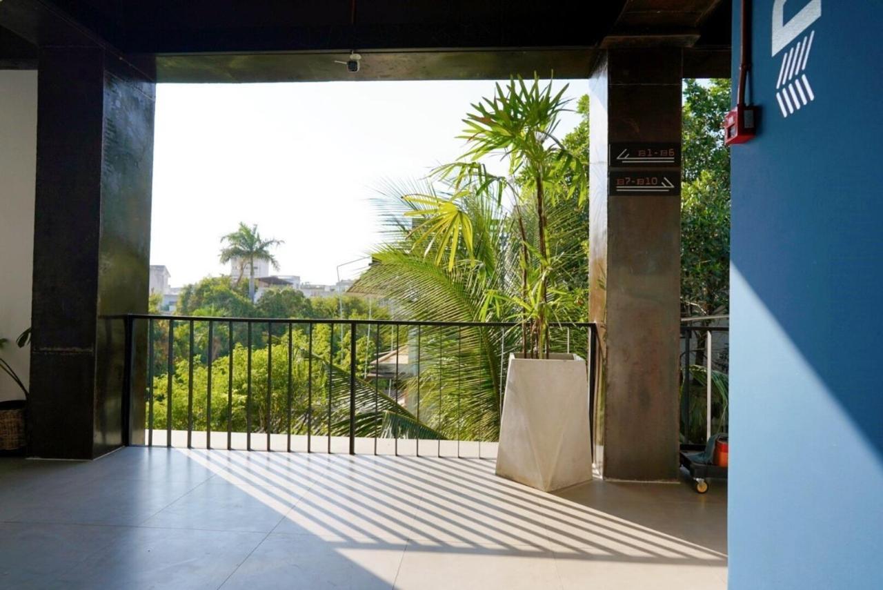 The Wood Hotel Surin Exterior foto