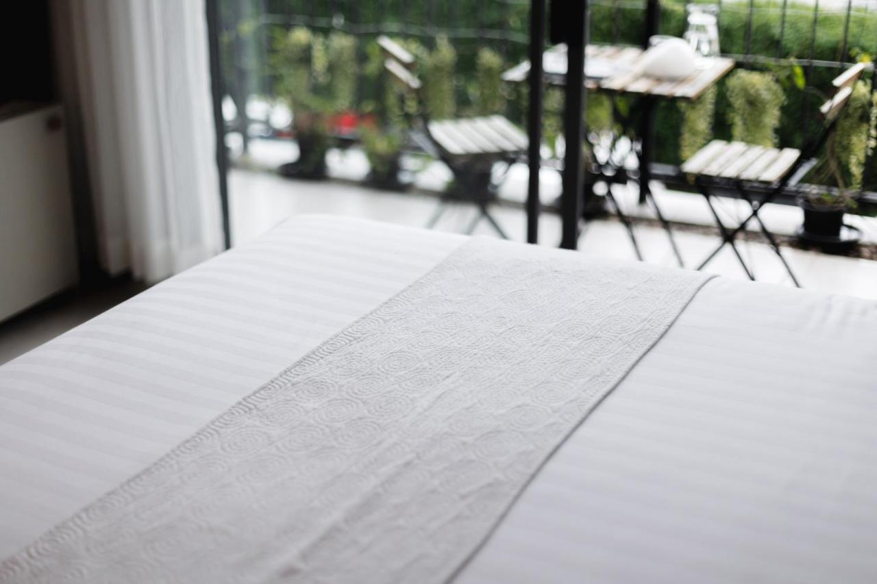The Wood Hotel Surin Exterior foto