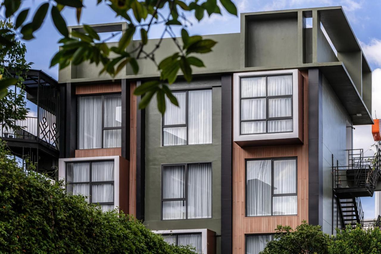The Wood Hotel Surin Exterior foto