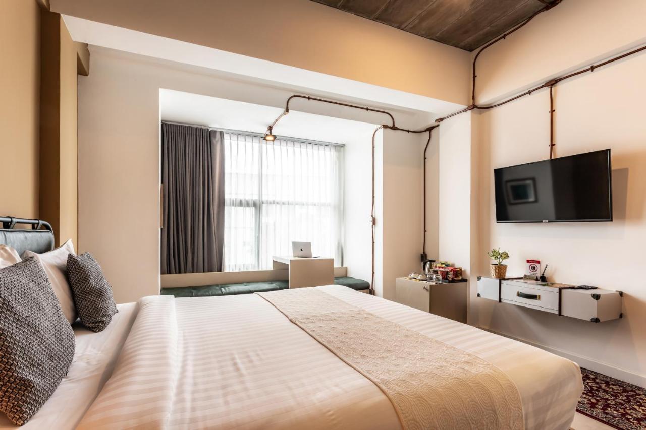 The Wood Hotel Surin Exterior foto